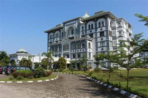 UIN SUSKA RIAU PERINGKAT PERTAMA TOP PERGURUAN TINGGI DI RIAU ...