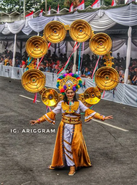 Jember Fashion Carnaval 2019 | Kostum karnaval, Karnaval, Ide kostum