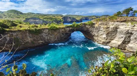 Nusa Penida Island, Bali, Indonesia Wallpaper 1920x1080