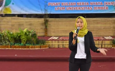 Panggung Inspirasi II KKN Univ. Jember “Menumbuhkan Kewirausahaan Dan ...