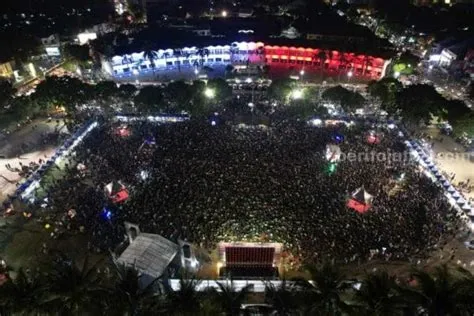 Nobar di Alun-alun Jember, Bupati Hendy: Timnas Siap Terjun di Piala Asia