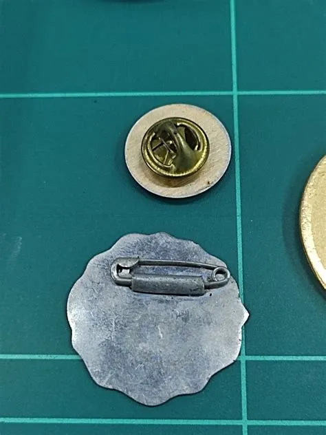 1969 RTM lencana (Besi) / Keymate Solid Brass RTM 2005 /Pin button ...