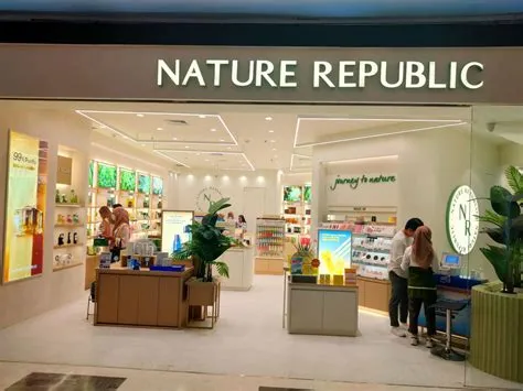 Usung Konsep dan Logo Baru, Nature Republic Re-Opening Store Lippo Mall ...