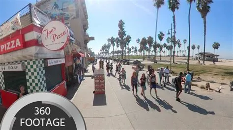 Kandao QooCam 360 Degree Sample Footage - YouTube