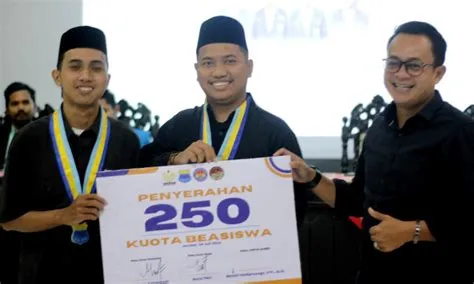 Unipar Jember Berikan 250 Beasiswa untuk Mahasiswa Aktivis PMII - SUARA ...