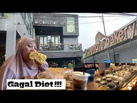 Surganya Roti || Conato Bakery Jember. - YouTube