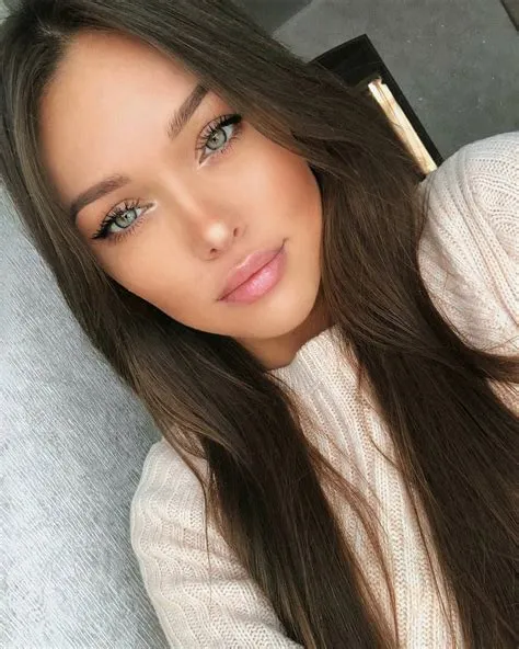 Inspiriert werden fur Hübsche Mädchen Mit Braunen Haaren