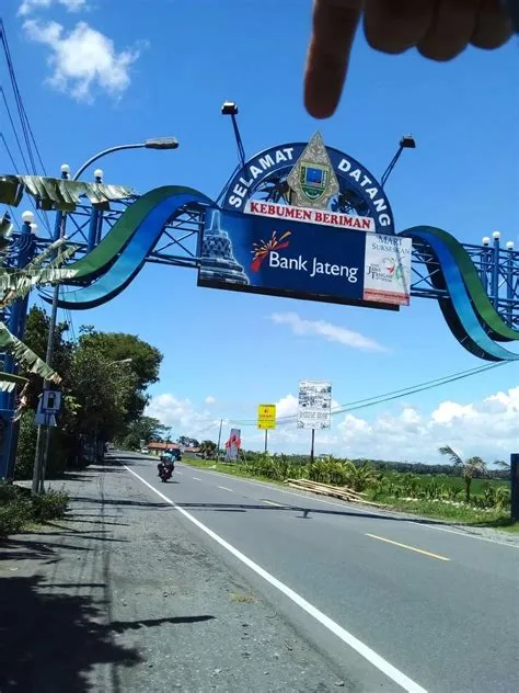 Ora Ngapak Ora Kepenak! Mengenal Bahasa Gaul Kebumen yang Tegas, Lucu ...