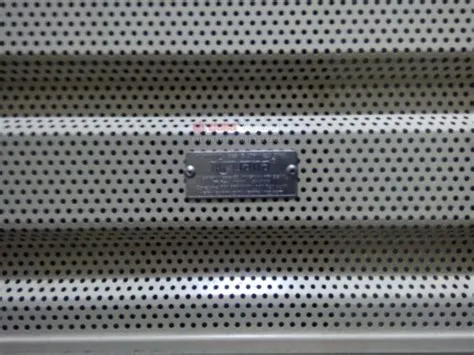 Pemasangan Rolling Door One Sheet Full Perforated Jember di Roxy Mall