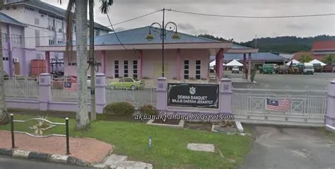 DEWAN MAJLIS DAERAH & DEWAN BANQUET MAJLIS DAERAH JERANTUT | AKU ANAK ...