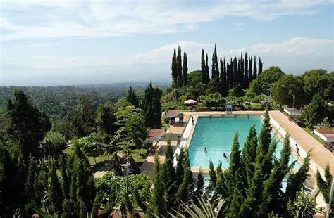 Wisata Puncak Rembangan, Tempat Asyik Buat Liburan Akhir Pekan di ...