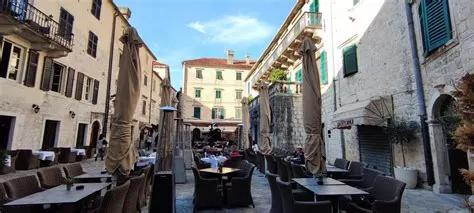 de Carlos Gumiel Puy en Kotor