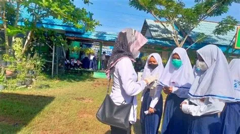 KUNCI Jawaban Soal Kelas 7 SMP Sederajat Mata Pelajaran Bahasa ...