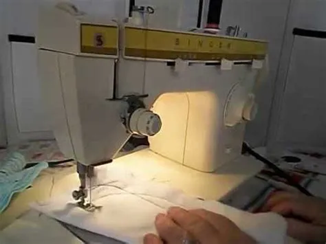 SINGER FASHION MATE 360 Sewing Machine Demo - YouTube