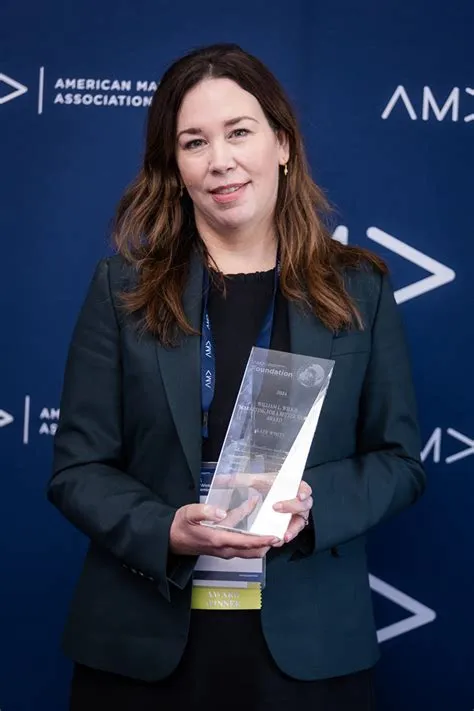 Professor Katherine White honoured with American Marketing Association ...