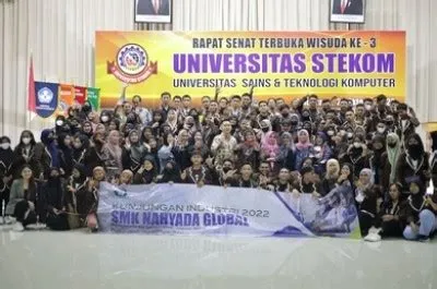 Kunjungan SMK Nahyada Global Malang Ramaikan Auditorium Universitas STEKOM