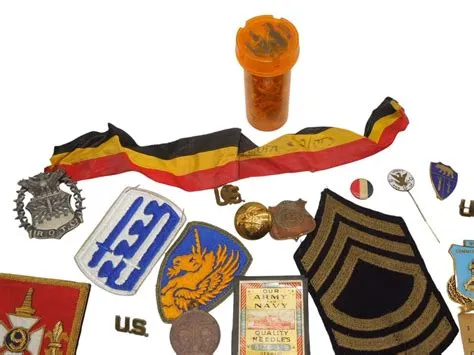 Original WWII - Vietnam Lot US Military Pins Badges Patches Bullion ...