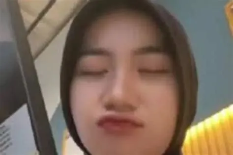 INI DIA UPDATE Unggahan Terbaru Zahra, Link Viral 6 Menit 40 Detik, Apa ...