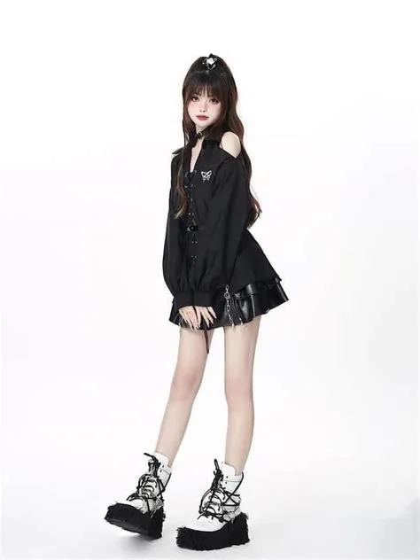 by Nguyễn Cẩm Ly on Trang phục | Female pose reference, Fashion ...