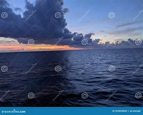 Sunset at java sea stock photo. Image of cloud, wave - 262849820
