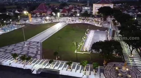 Alun-alun Jember Nusantara Dilengkapi Taman Bermain Anak-Anak Tahun Ini