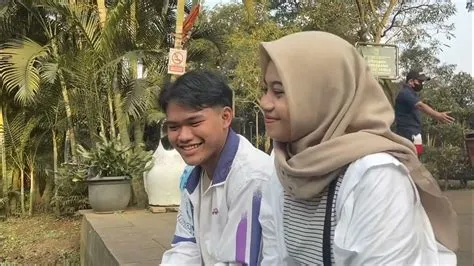 Video Clip "Bujang Miskin" SMK 3 PERCIK - YouTube