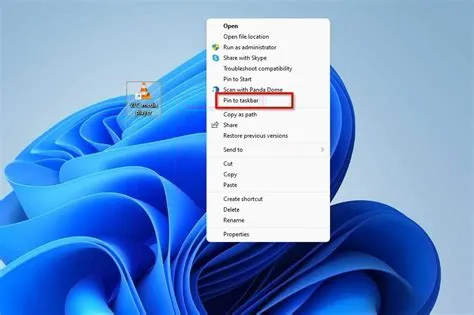 How to Pin to Taskbar in Windows 11 - Itechguides