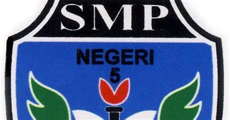 Logo SMP Negeri 5 Kota Sukabumi by Syauqi