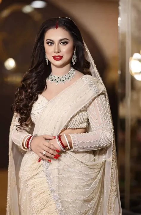 by tree (me) on WD in 2025 | Indian bridal fashion, Indian wedding ...