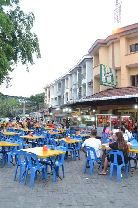 Berkuliner Ria di Kawasan Cemara Asri Medan - Medan Wisata - Travel ...