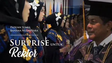 Rektor UIN KHAS Jember Diberi Hadiah Lagu Khusus oleh PSM saat Wisuda ...