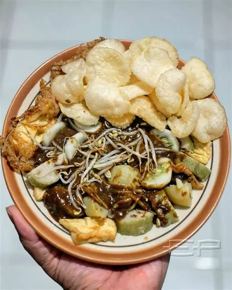 Rekomendasi Tahu Tek di Surabaya, Lezat dan Nikmat Bikin Ketagihan