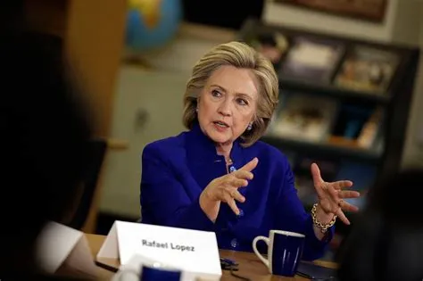 Hillary Clinton Embraces a ‘Super PAC,’ Trying to Erode a Republican ...