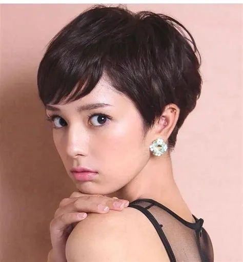 25 Chic Pixie Bob Haircut Options for Those Who Like Shorter
