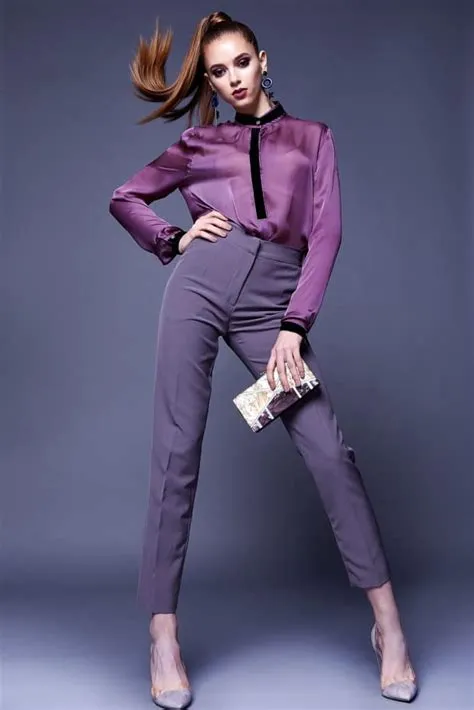 Basic Model Poses Women