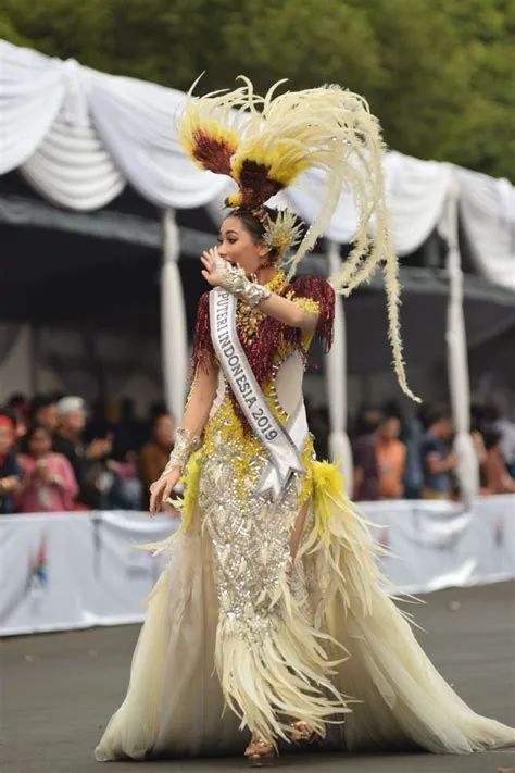 Jember Fashion Carnaval | Fashion, Costumes, Jember