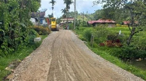 Ruas Jalan Provinsi di Nagari Pagadih Agam Mulai Diperbaiki, Anggaran ...