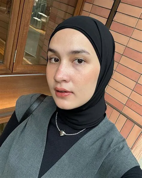 oleh siapa aja boleh di tante