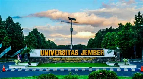 Pelaksanaan UTBK 2020 di Universitas Jember, Peserta Wajib Mengikuti ...