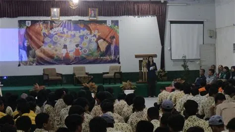 EXPO CAMPUS SMKN 3 SURABAYA TAHUN 2025