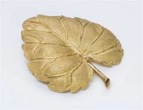 Tiffany & Co. 18K Yellow Gold Leaf Brooch
