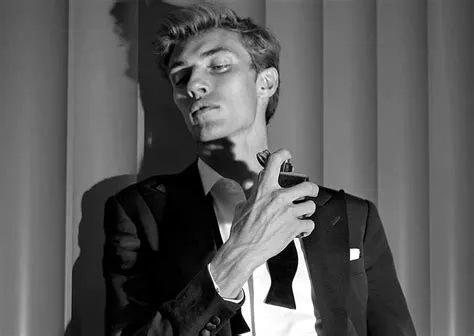 11 Menâ€™s Colognes Women Love: Most Attractive Fragrances In 2025 ...