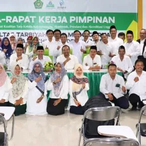 Sosialisasi Penyusunan Kurikulum 2024 FTIK UIN KHAS Jember Hadirkan ...