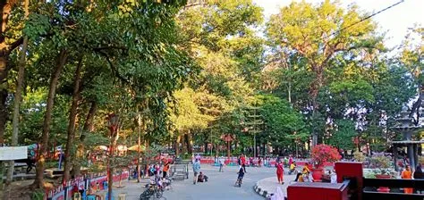 TAMAN KEBON ROJO Blitar Tiket & Atraksi Wisata - Desember 2025