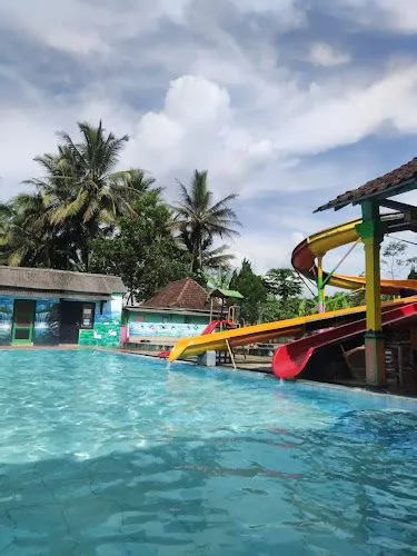 Harga Tiket Masuk Kolam Renang Sumber Sari Kali Aji, Kabupaten Semarang ...