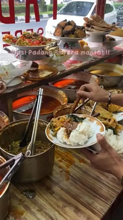 NASi padang Ampera Surabaya