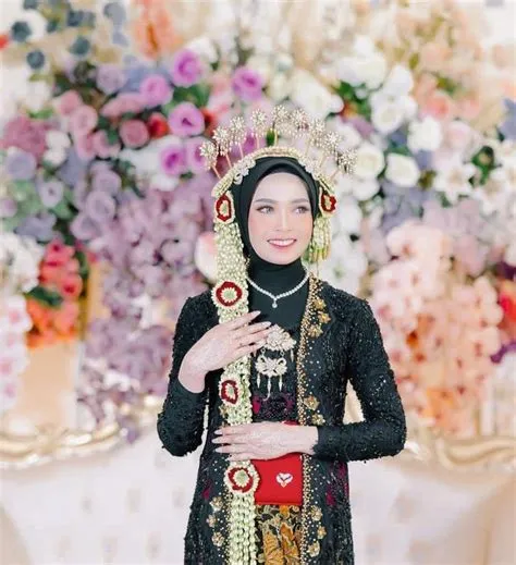 on wedding dress in 2024 | Beautiful wedding makeup, Wedding makeup ...