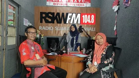 Talkshow Sub-PIN Polio: Sukseskan Pekan Imunisasi Polio di Demak