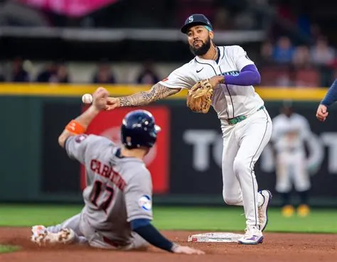 Seattle Mariners vs Houston Astros Prediction 07/20/2025 Picks - Pick Dawgz