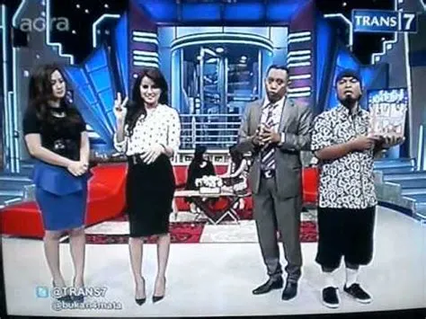 Endang Tarot di Bukan Empat Mata 1 - YouTube